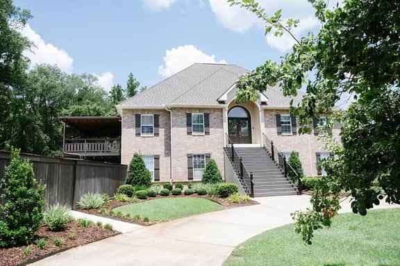 Downtown Estate Pool, Hot Tub, Sauna - Image 3
