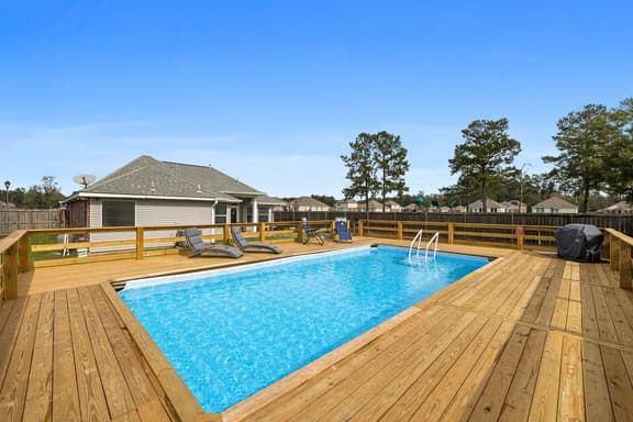 Fox Estate Game Room-3 King Beds-Pool
