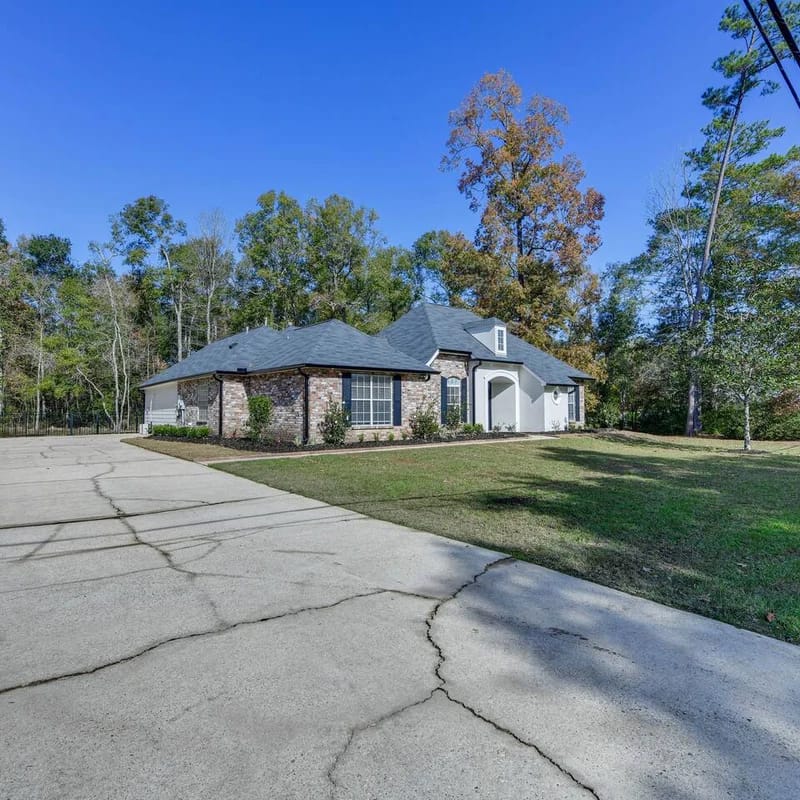 Patrick Estate Screened In Pool, Three Kings